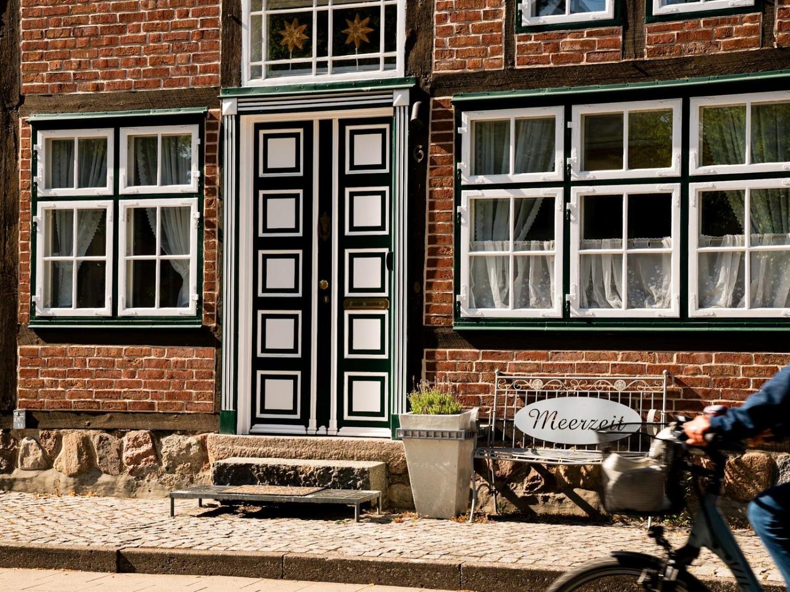 Das Torhaus Lübeck Exterior foto